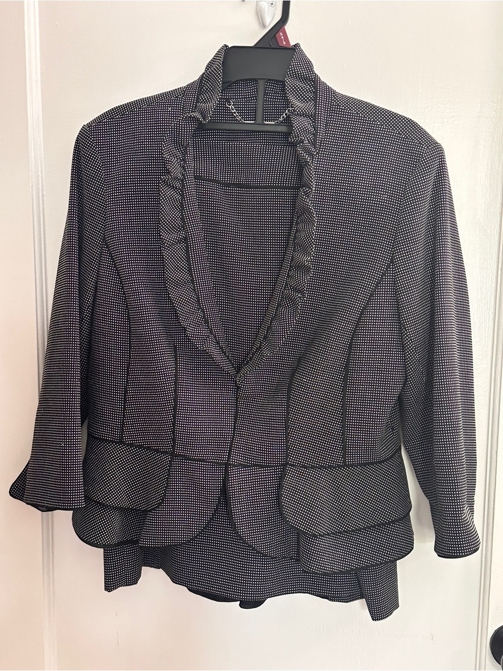 White House /Black Market jacket &  Skirt Suit size 10